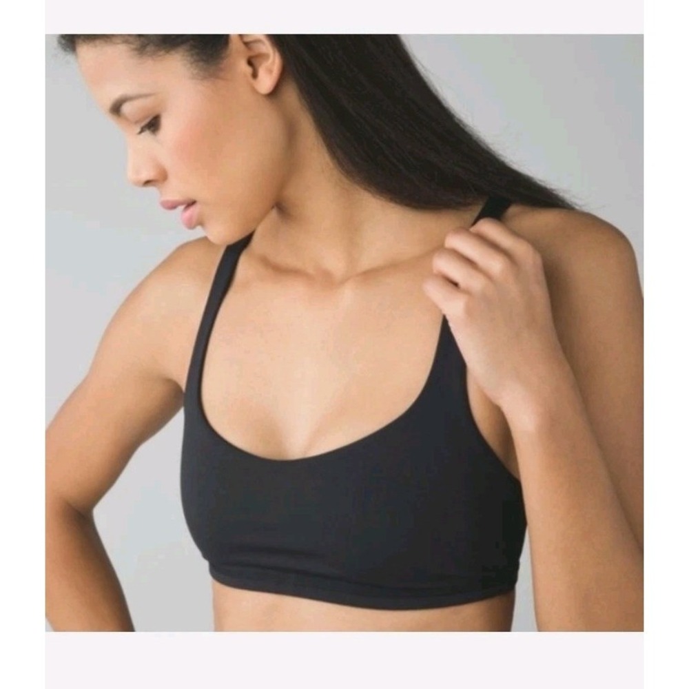 Lululemon Free To Be Sports Bra Women's 6 Gym Yoga Workout - Picture 4 of 4